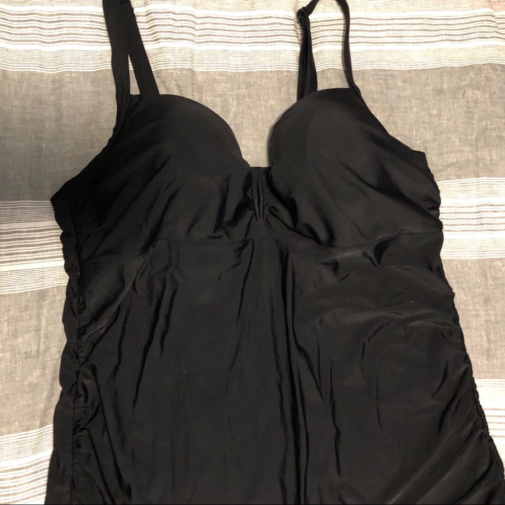 Cacique 38D Swim Top